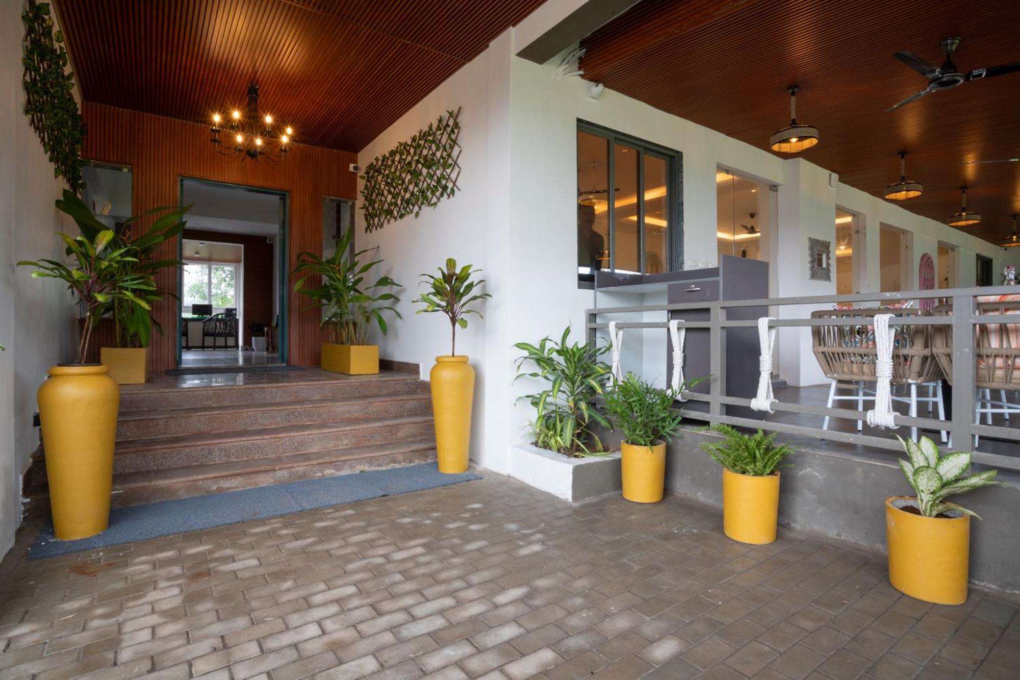 Stone Wood Hotel Amboli Amboli  Exterior foto